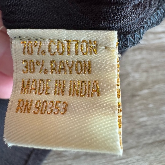 Rebellion Again Crocheted Tank Top - Picture 6 of 6